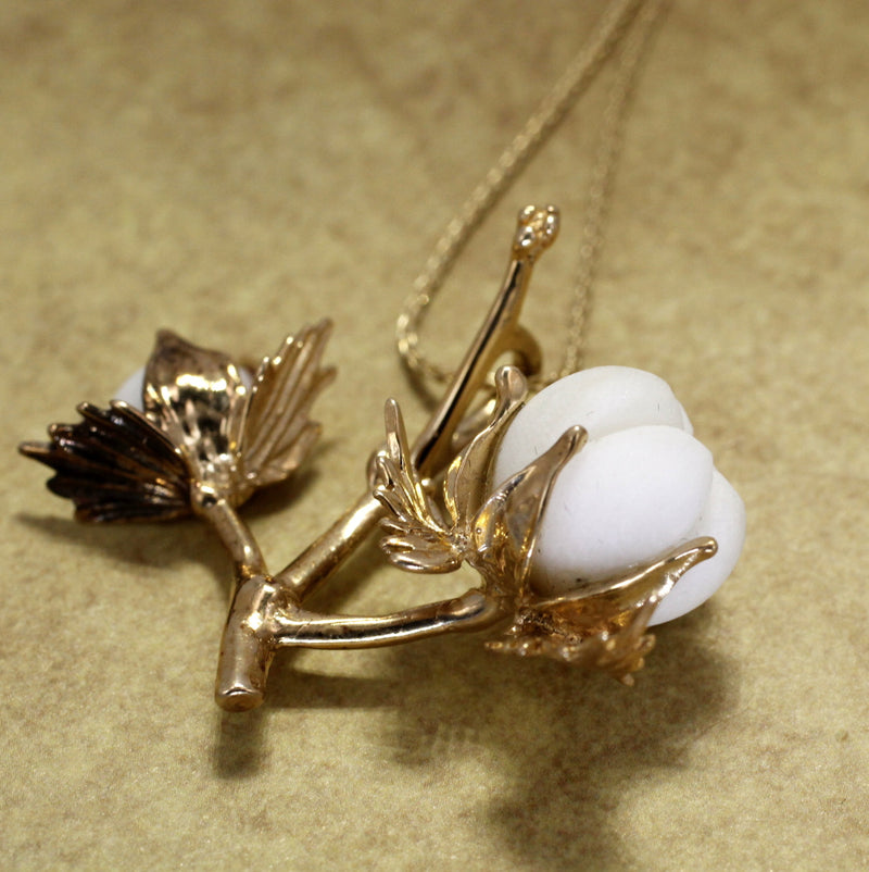 Agrijewelry has coton boll jewelry for the cotton farmer's wife