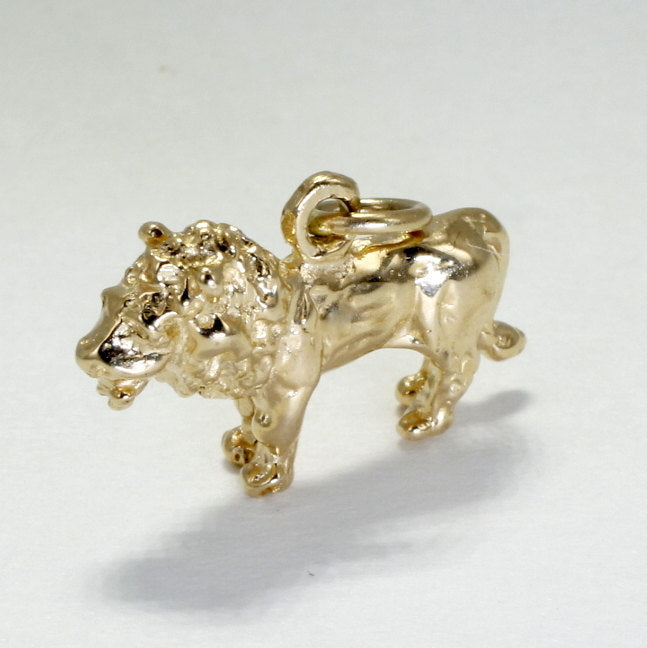 Agrijewelry has coton boll jewelry for the cotton farmer's wife