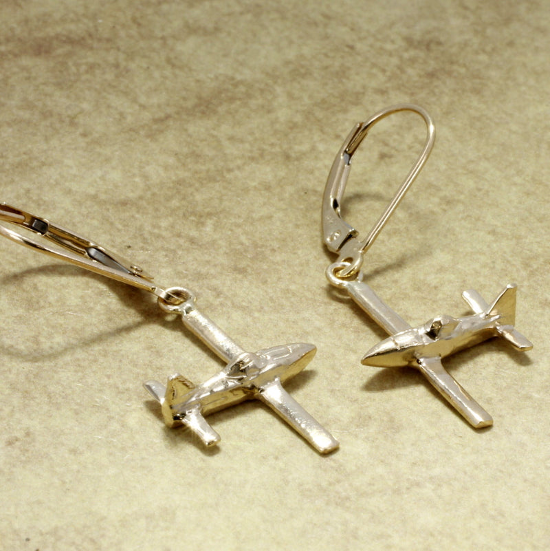 Agrijewelry has coton boll jewelry for the cotton farmer's wife
