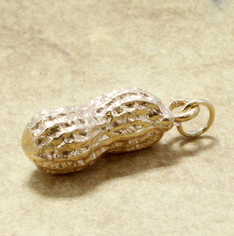 Agrijewelry has coton boll jewelry for the cotton farmer's wife
