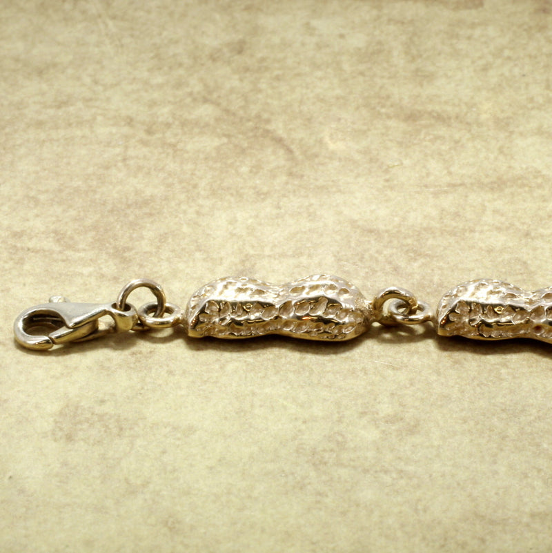 Agrijewelry has coton boll jewelry for the cotton farmer's wife