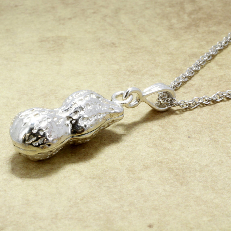 Agrijewelry has coton boll jewelry for the cotton farmer's wife