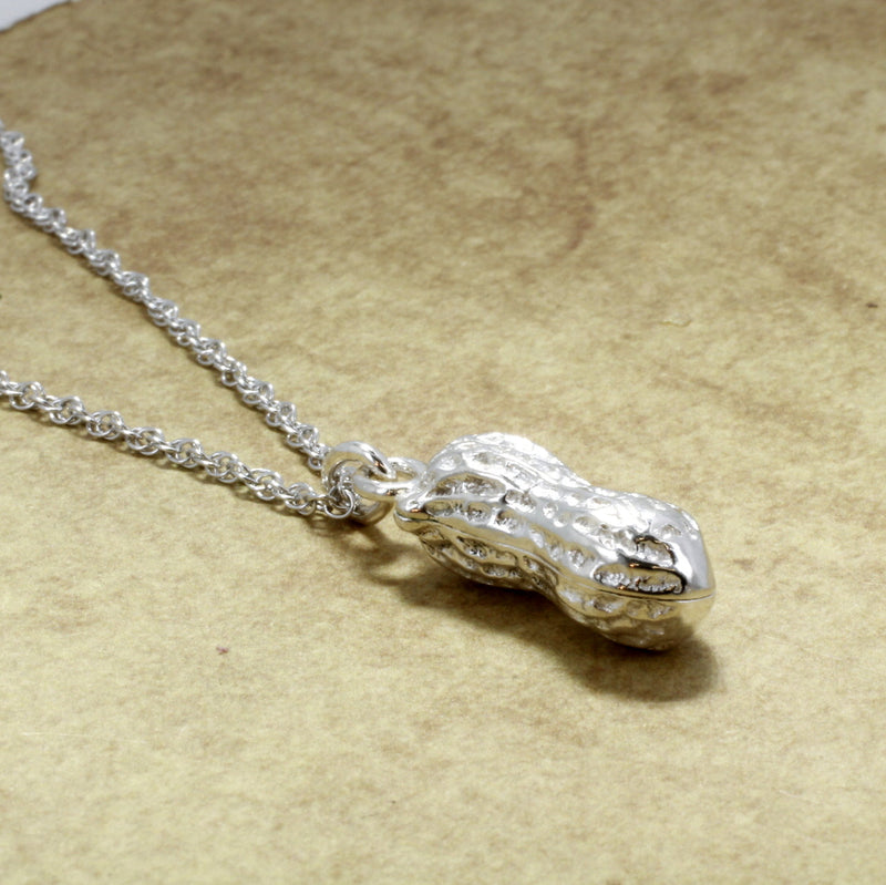Agrijewelry has coton boll jewelry for the cotton farmer's wife