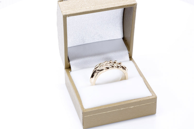 Agrijewelry has coton boll jewelry for the cotton farmer's wife