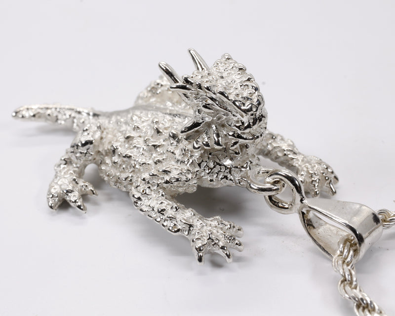 Agrijewelry has coton boll jewelry for the cotton farmer's wife