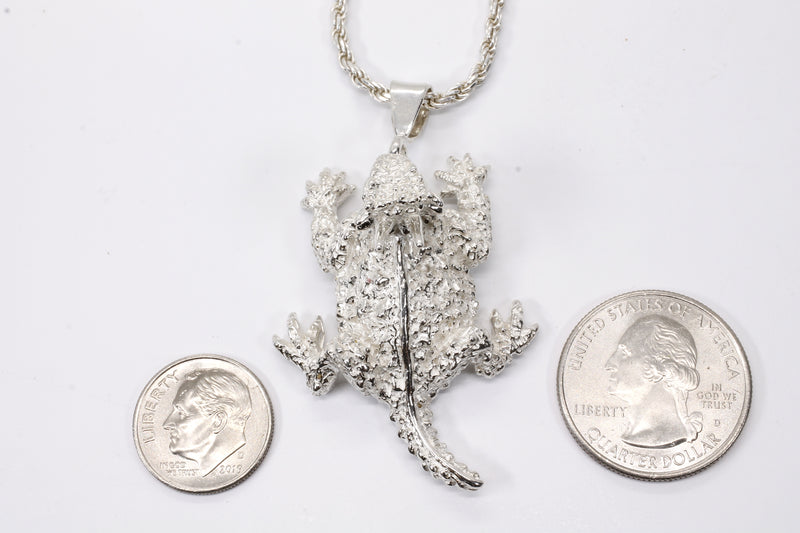 Agrijewelry has coton boll jewelry for the cotton farmer's wife
