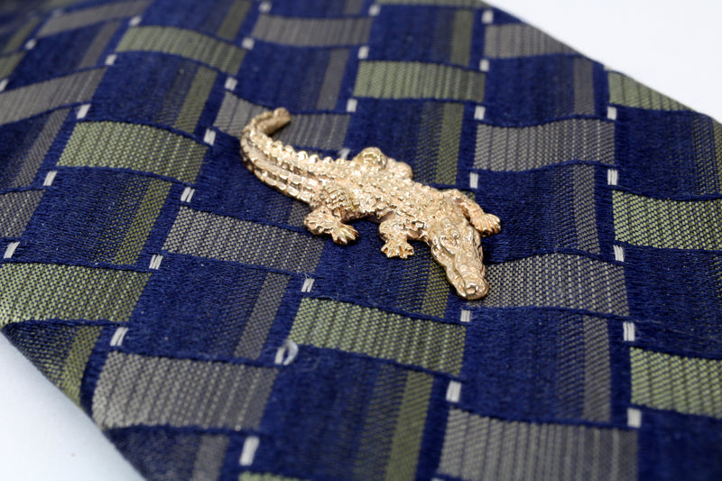 Large Alligator Tie Tack or Brooch in Solid 14kt Yellow Gold