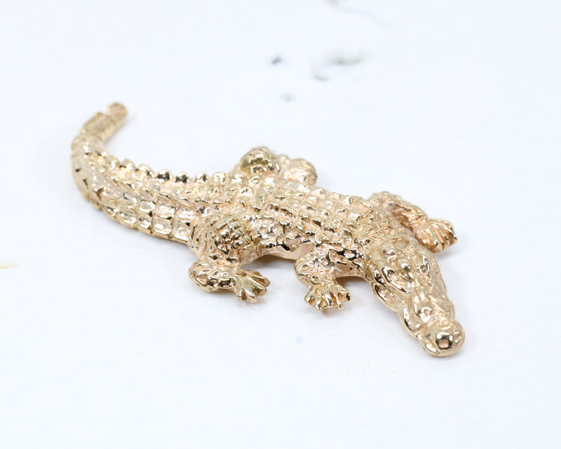Large Alligator Tie Tack or Brooch in Solid 14kt Yellow Gold