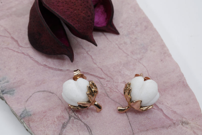 Agrijewelry has coton boll jewelry for the cotton farmer's wife