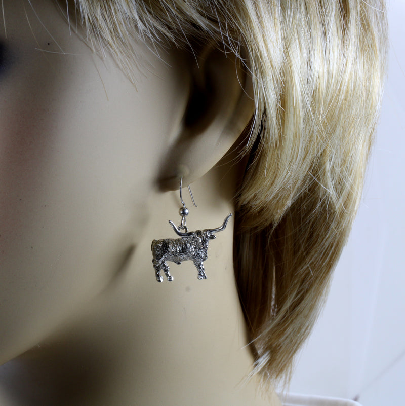 Texas Longhorn Set of Necklace and Earrings with medium 2-d Longhorns