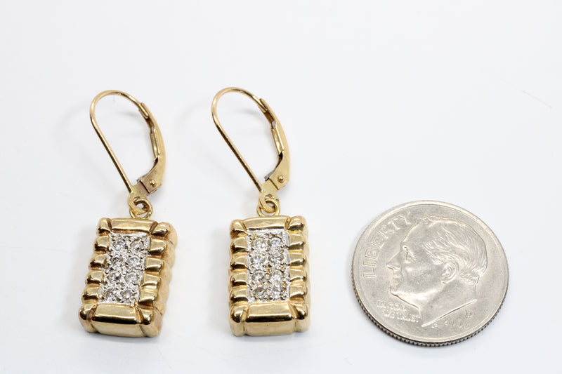 Set of Diamond Cotton Bale Necklace and Earrings