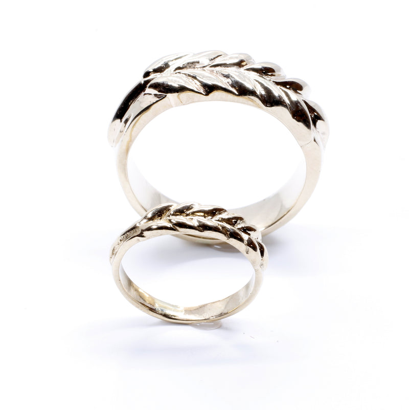 Agrijewelry has coton boll jewelry for the cotton farmer's wife