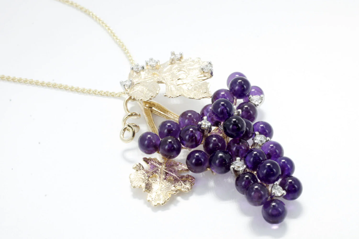 How can you tell if an amethyst cluster is real?