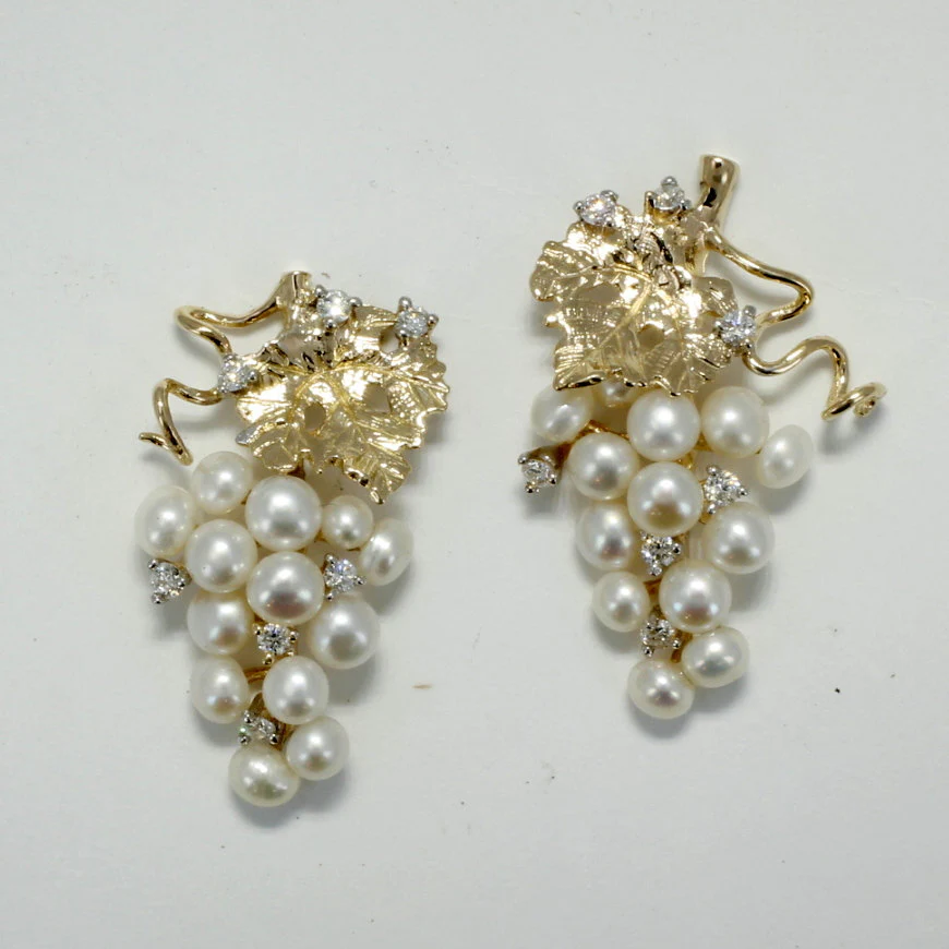 What type of pearls are used in the earrings?