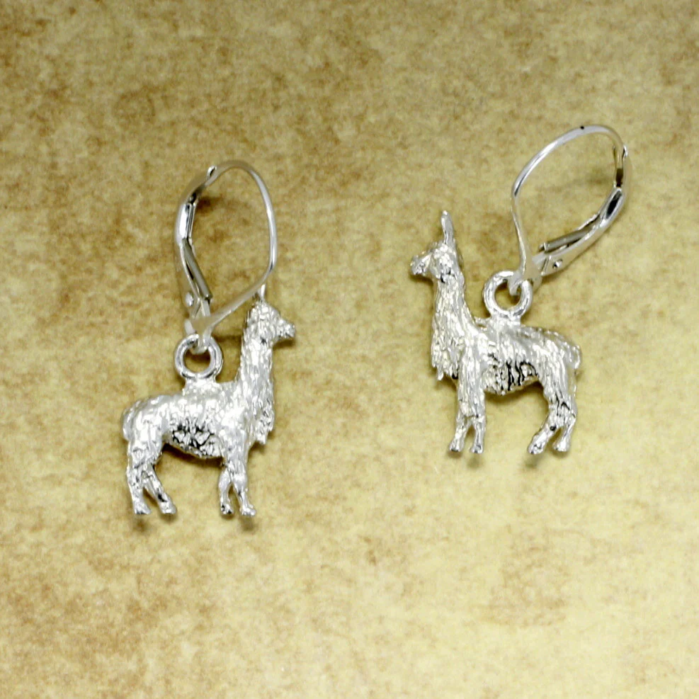 What is the width of the alpaca in the earrings?
