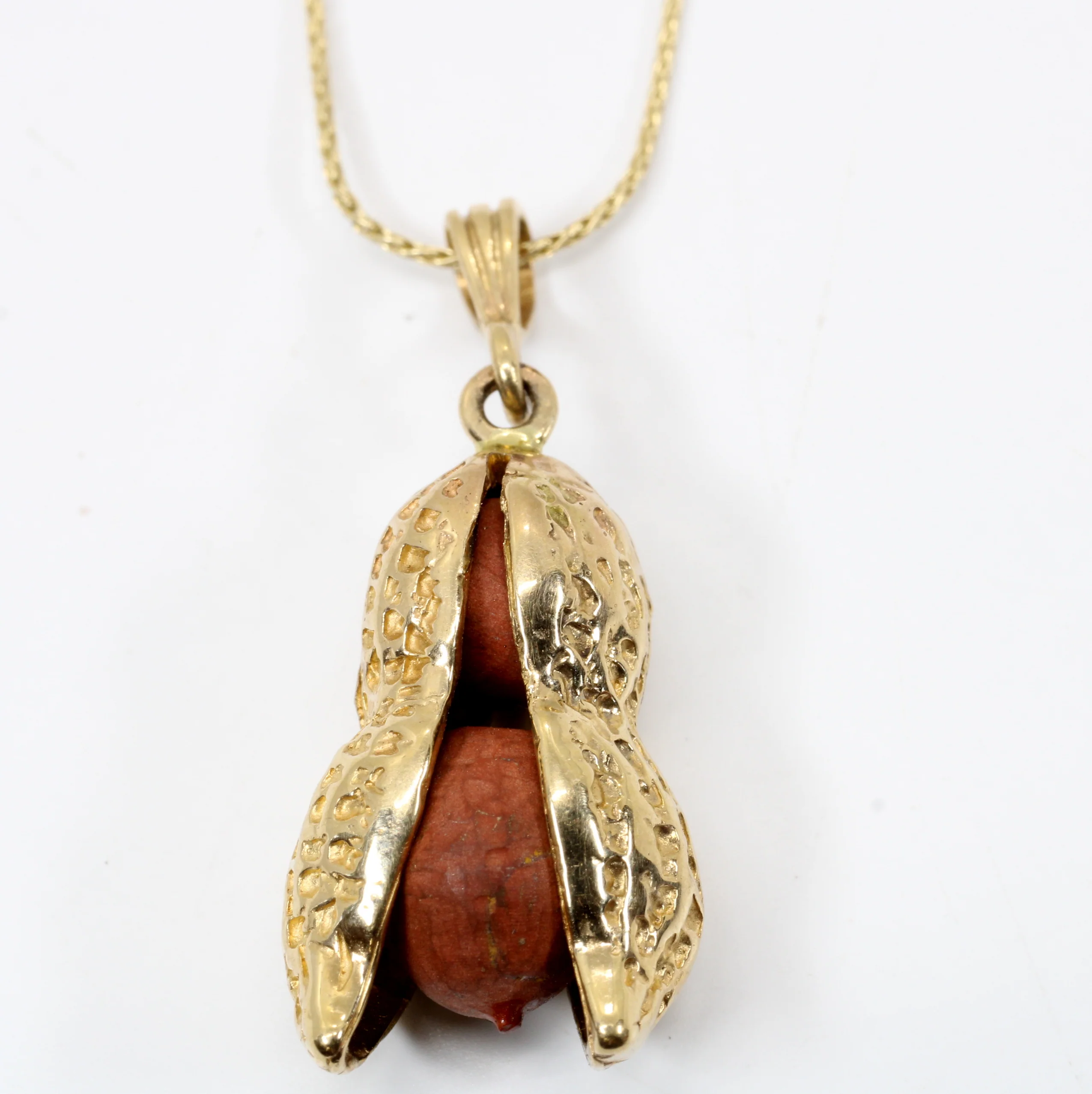 What is the length of the chain that comes with the necklace?