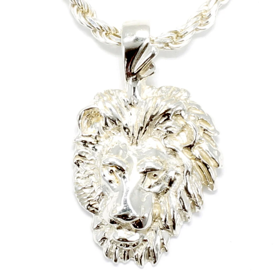 How quickly is the lion head pendant shipped after ordering?