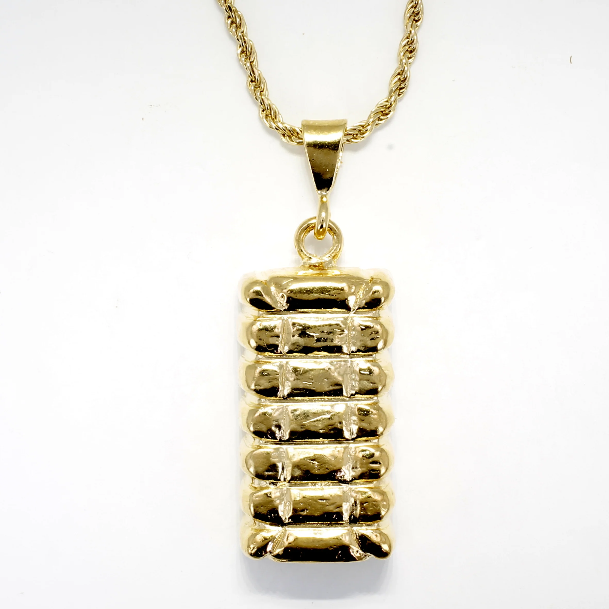 What does a gold chain mean for a man?