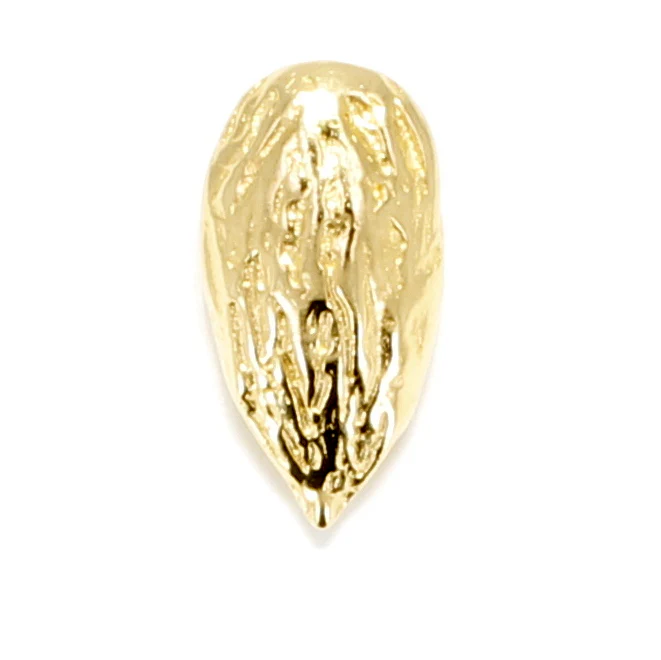 What is the difference between a lapel pin and a tie pin?