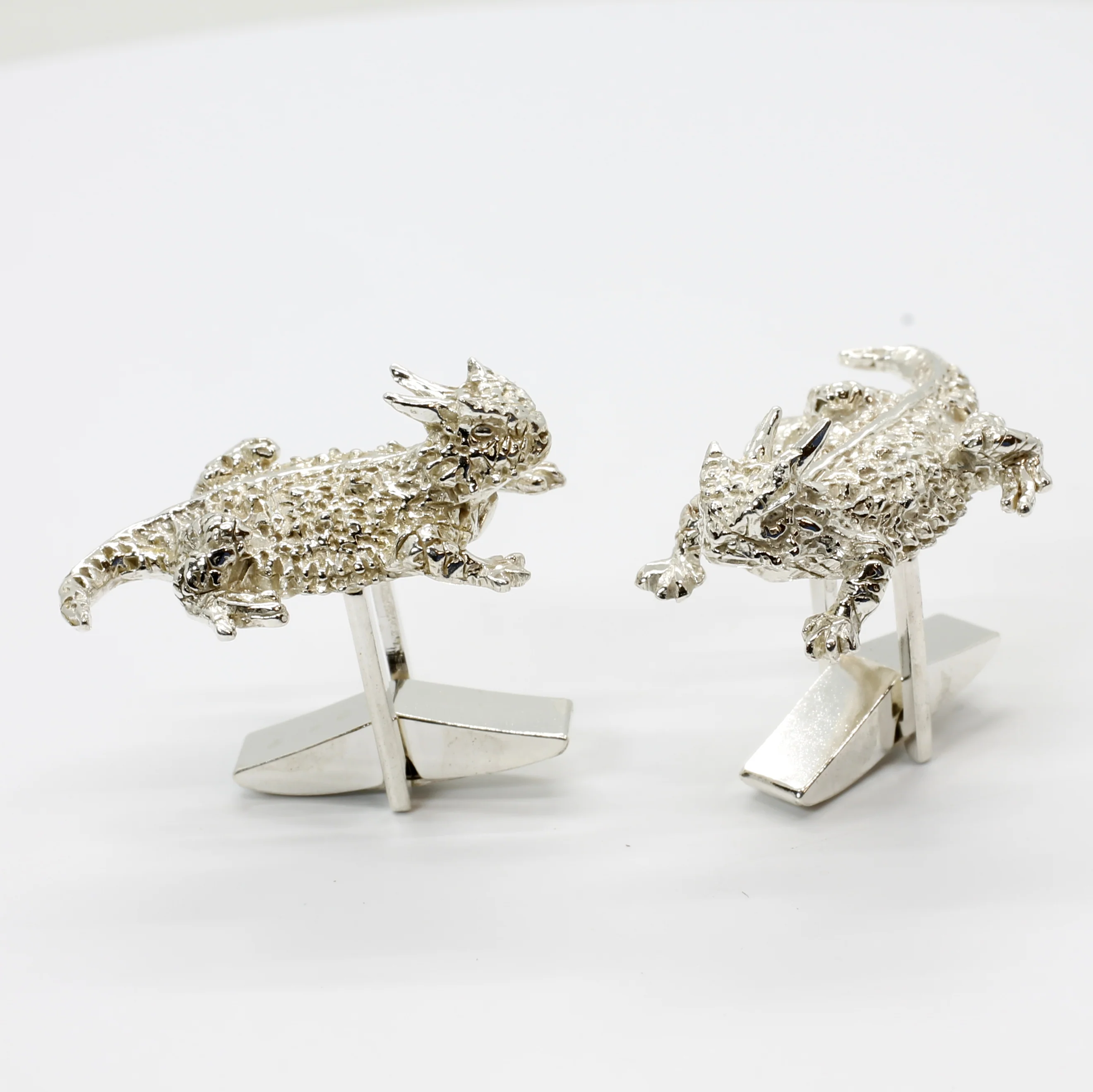 Horned Toad Cuff Links for Men made in 925 Sterling Silver Questions & Answers