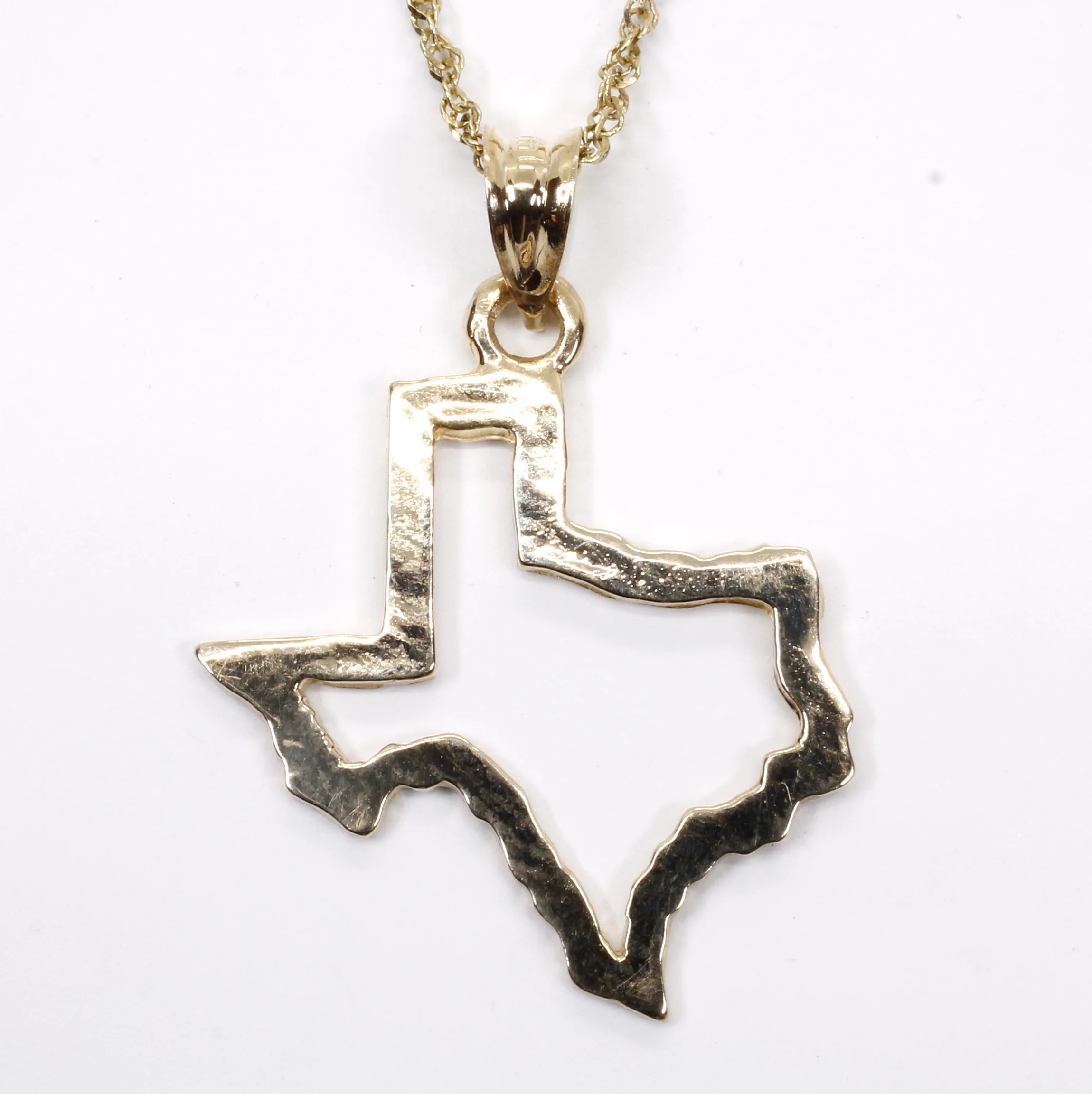 Texas Necklace with Lone Star State of Texas Silhoutte Outline in real 14kt Gold Questions & Answers