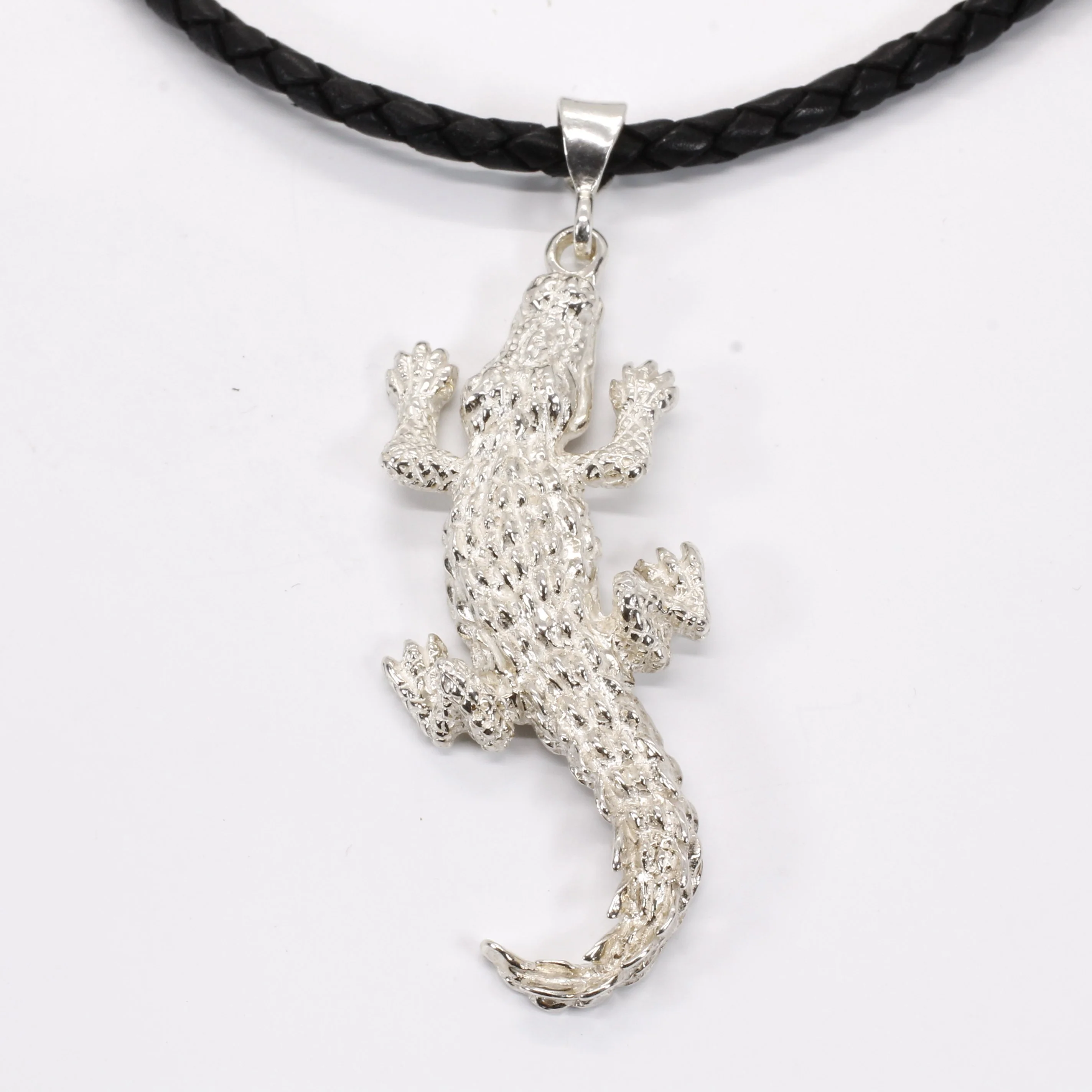 How long did it take to create the alligator design?