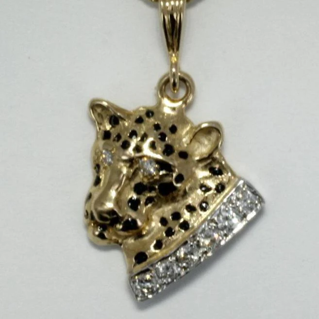 How quickly can the necklace be shipped?