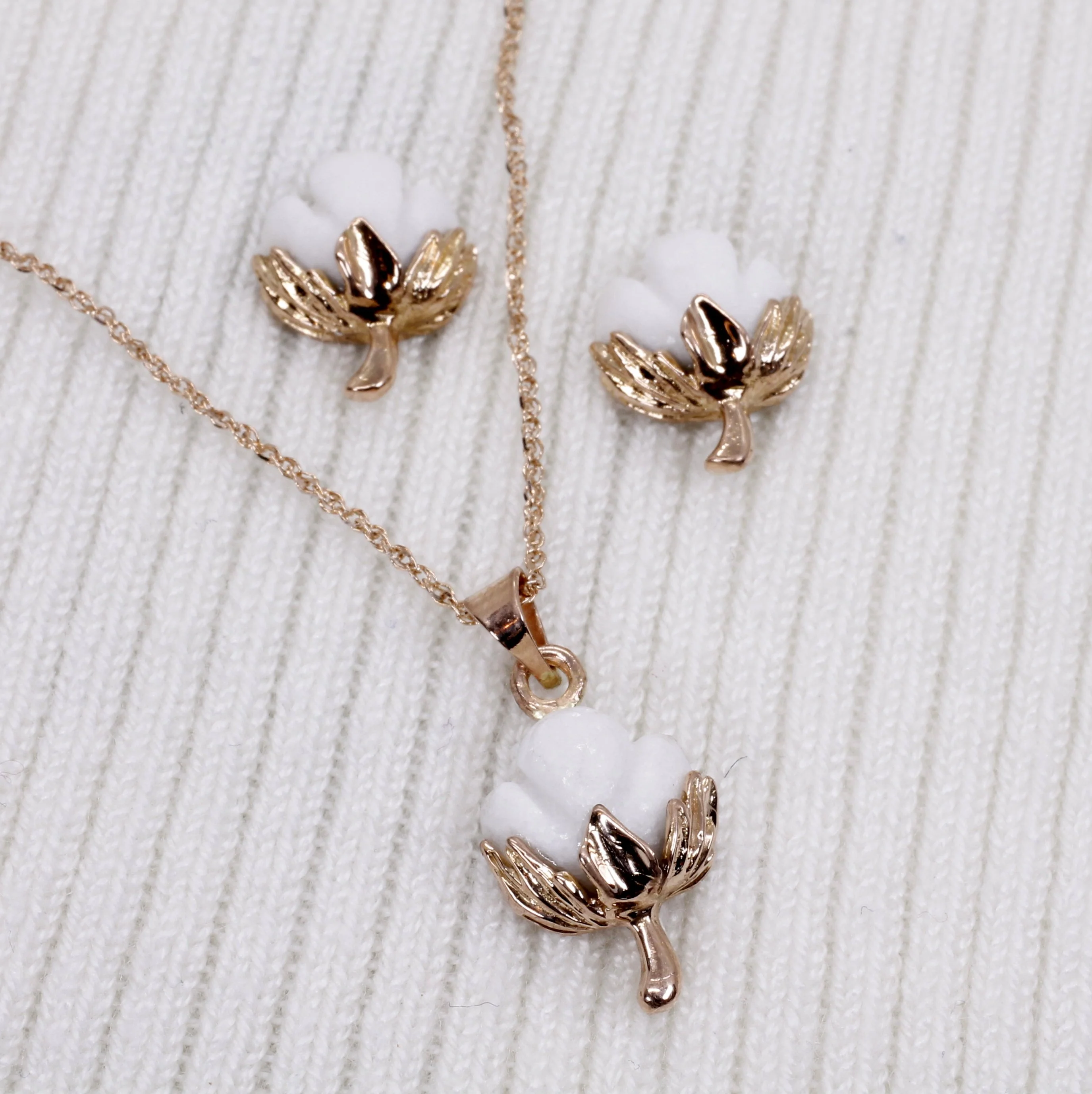 How tall is the pendant?