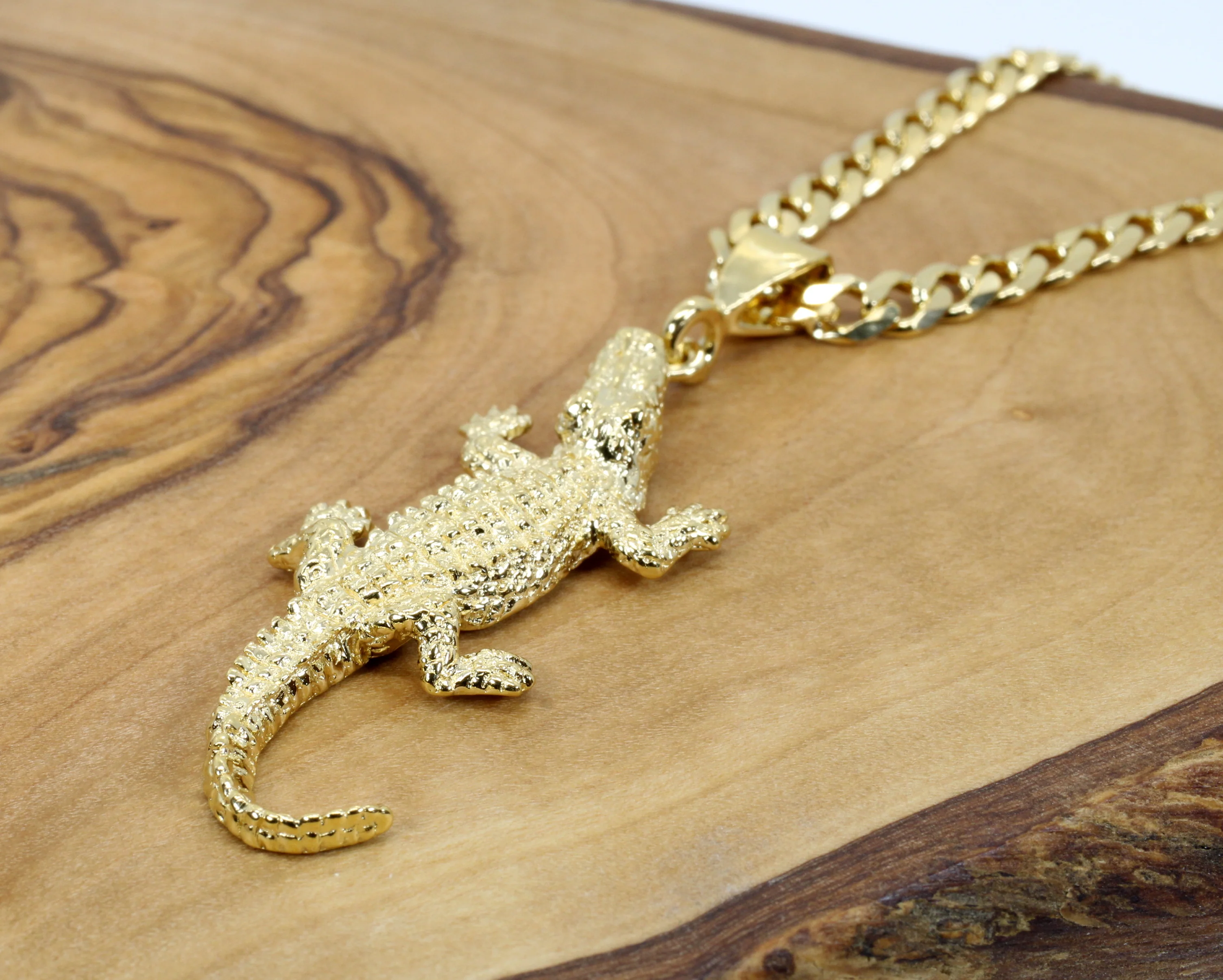 Extra Large Size 14kt Gold Vermeil Alligator Necklace on Cuban or Rope Chain Questions & Answers