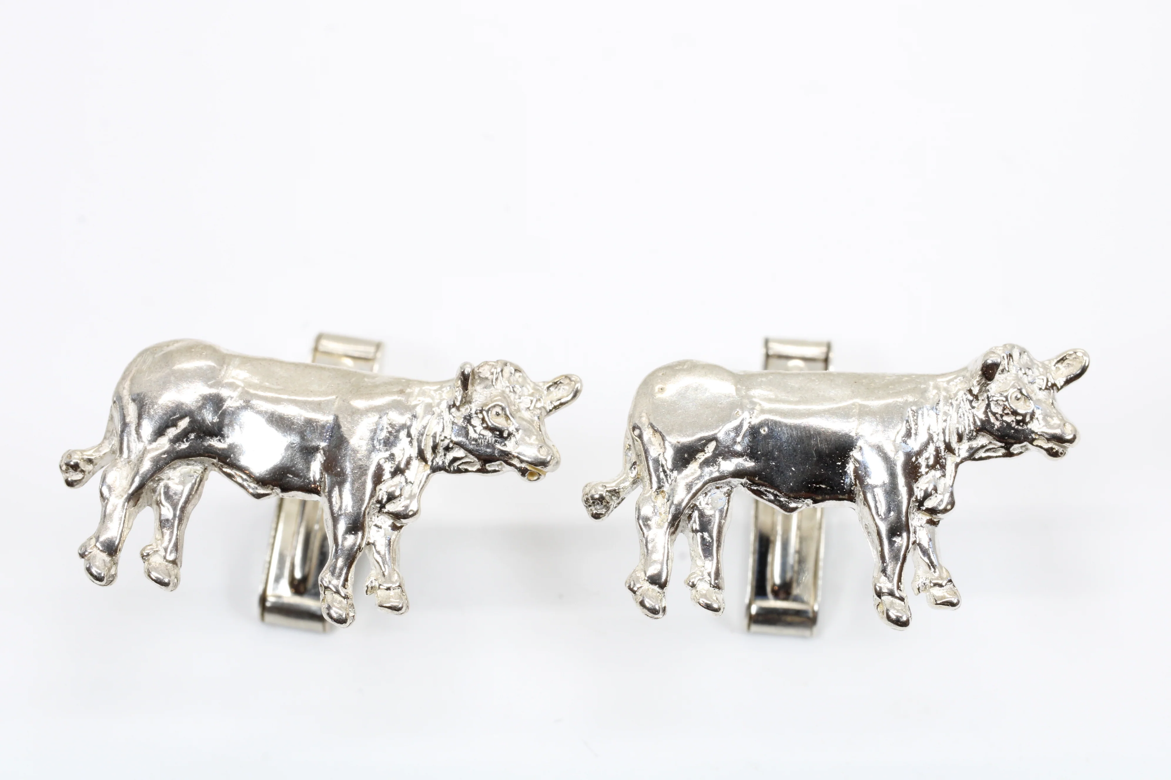 What are cow hobbles used for?