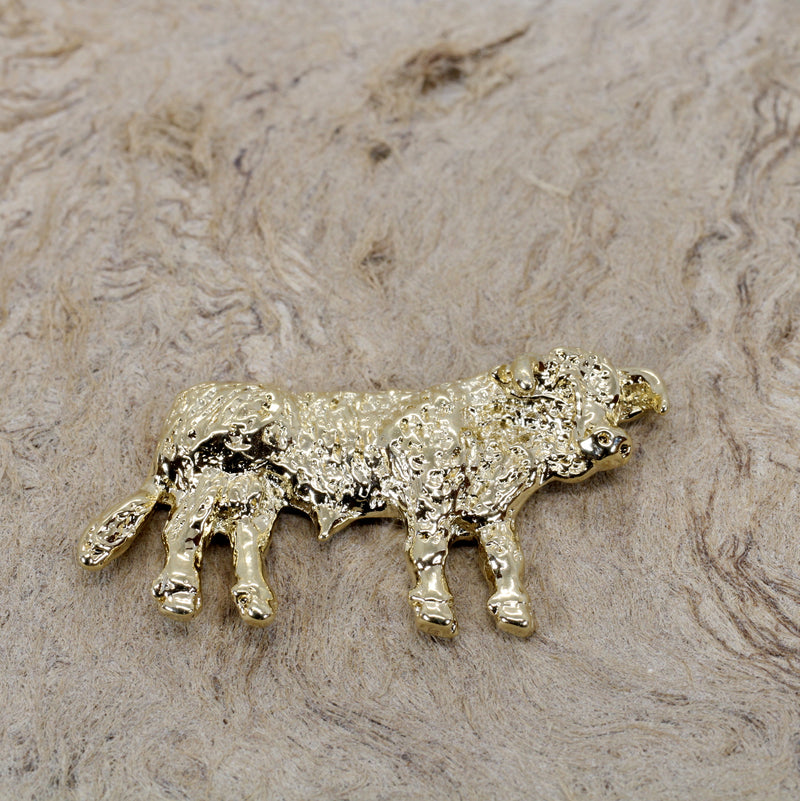 Show Hereford Bull Tie Tack or Pin in 14kt Gold Vermeil for Him