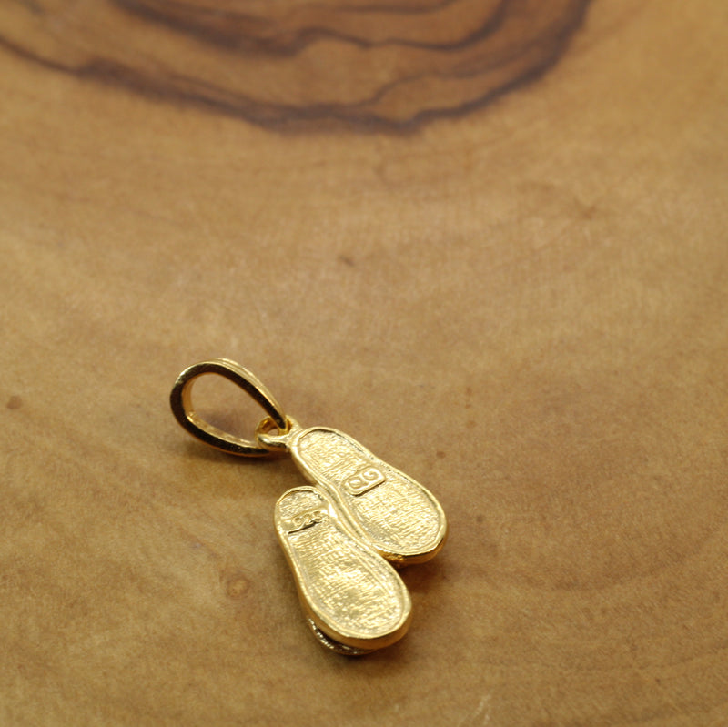 Gold 3-D Pair of Flip Flops Sandals Necklace made in 14kt gold vermeil