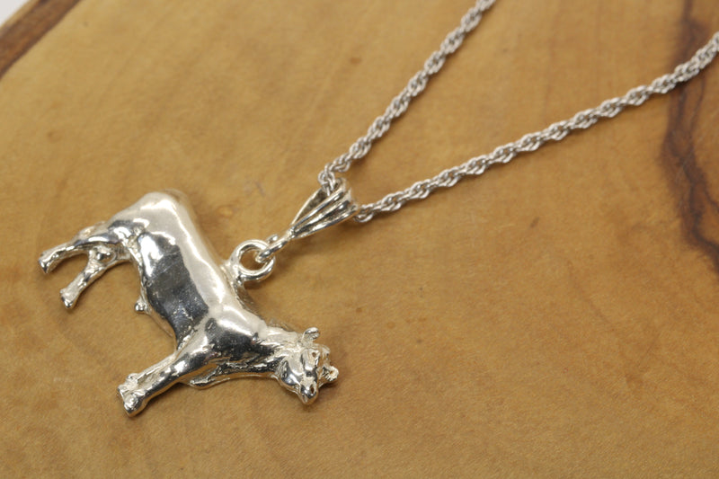 Angus Show Bull Necklace made in 925 Sterling Silver: Champion Cattle Jewelry