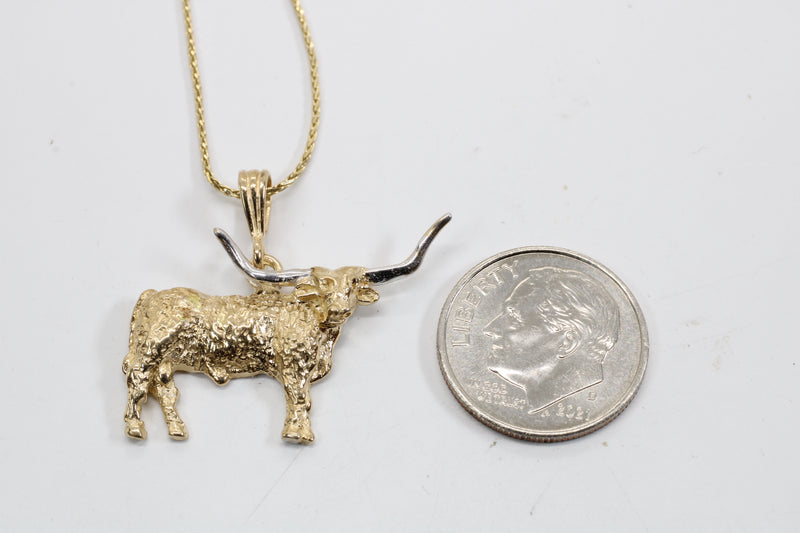 Medium Longhorn Necklace with Texas Longhorn made in Solid 14kt gold