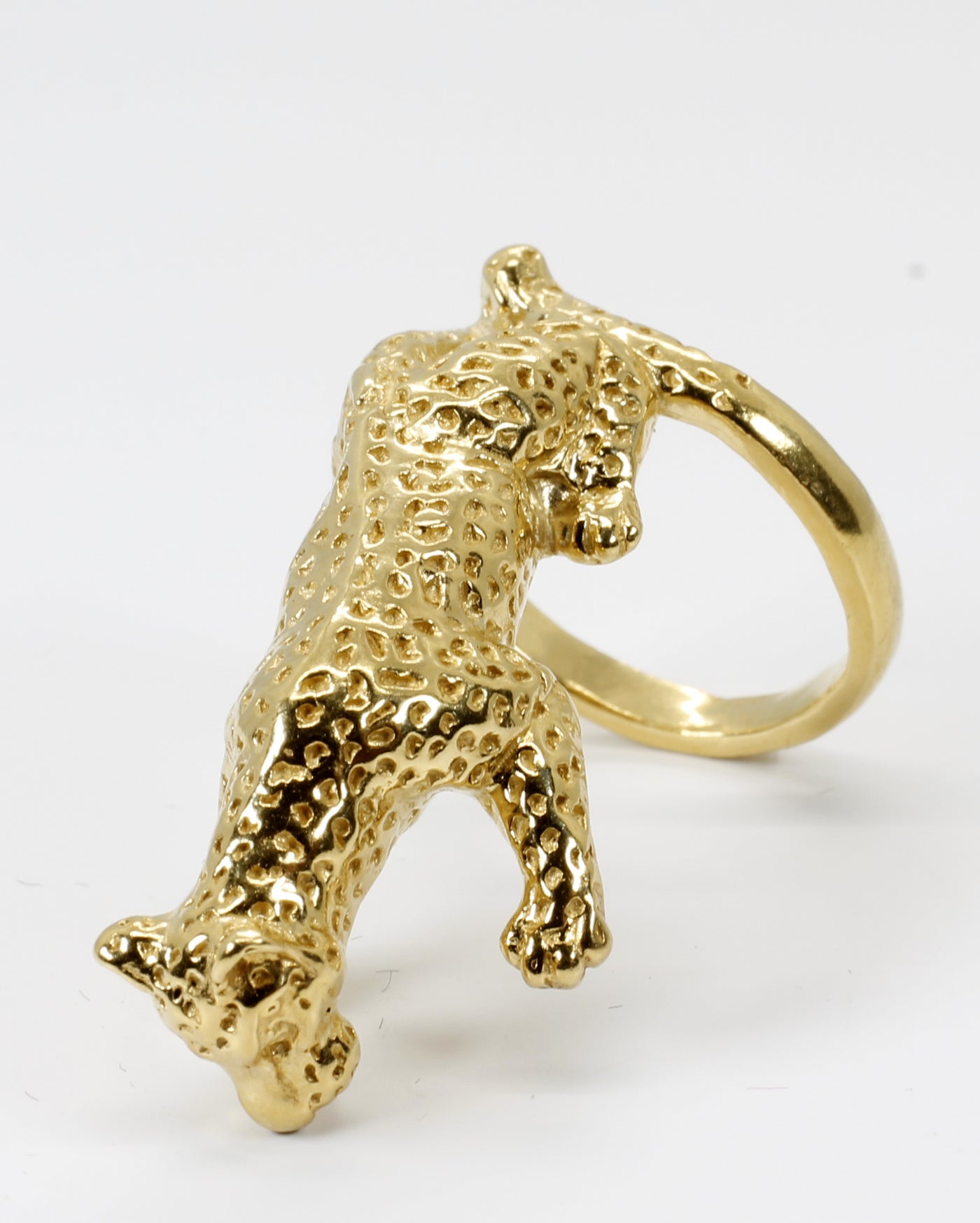 https://agrijewelry.com/cdn/shop/products/gold_leopard_ring_for_long_finger-004_1400x.JPG?v=1579578056