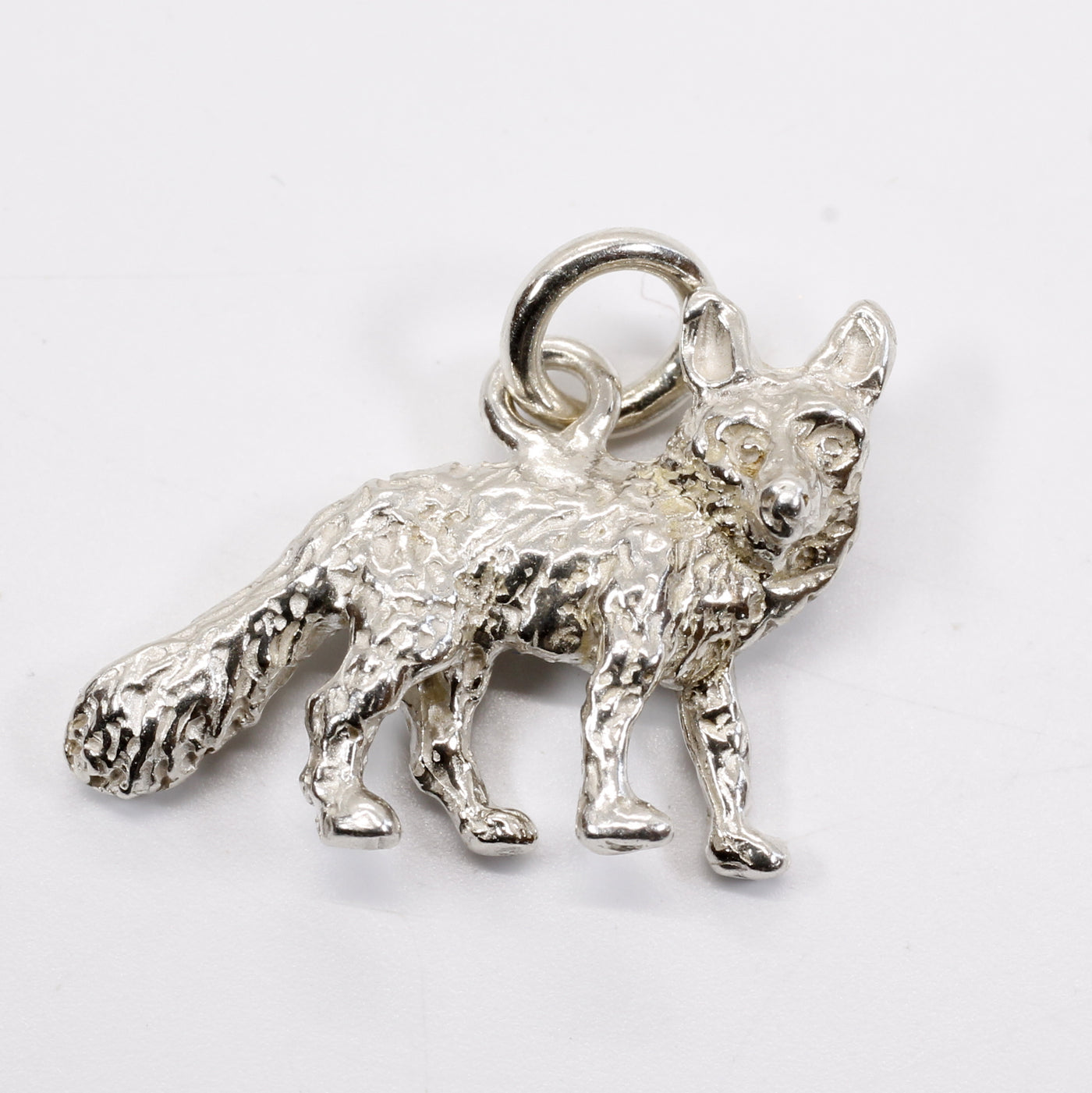 Silver Fox - Orecchini a perno da donna, in argento Sterling 925, a forma di volpe, pieghevoli Silver Fox - Orecchini a perno da donna, in argento Sterling 925, a forma di volpe, pieghevoli